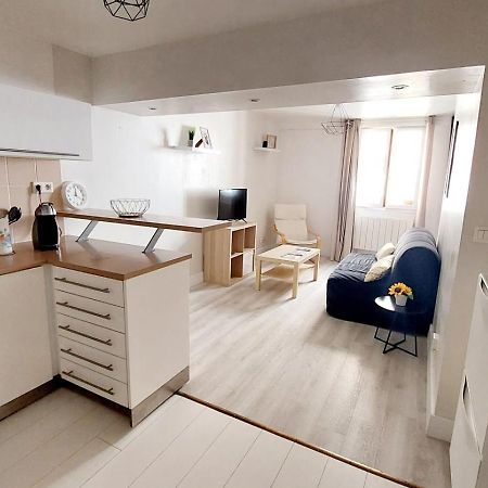 Appartement Avec Terrasse - Orleans - Quai De Loire Exterior photo