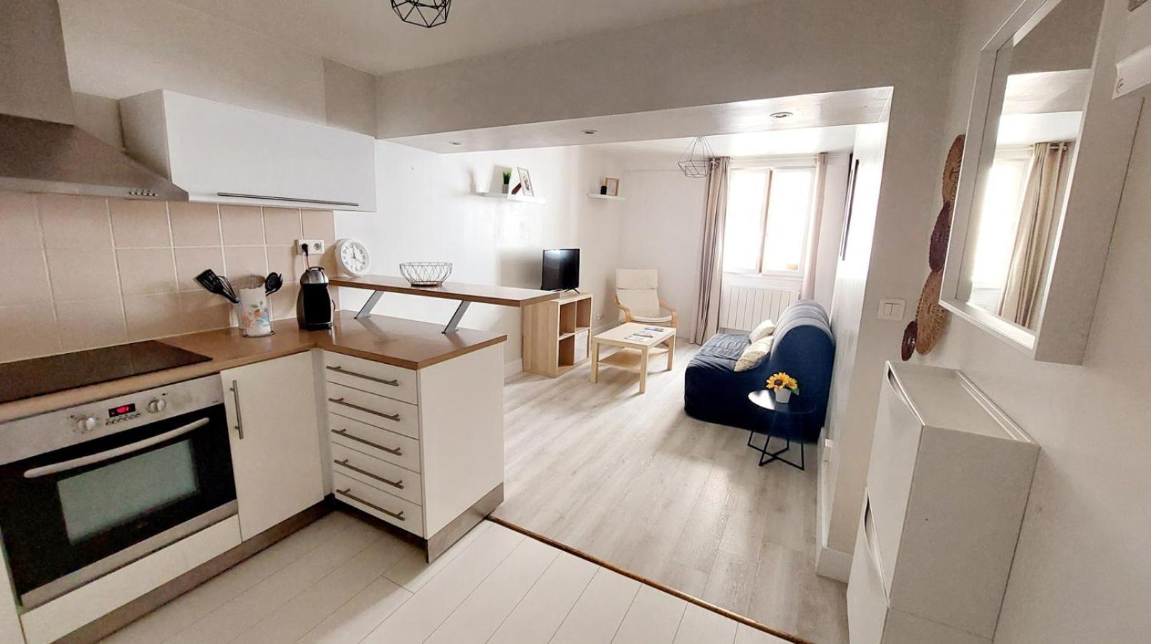 Appartement Avec Terrasse - Orleans - Quai De Loire Exterior photo